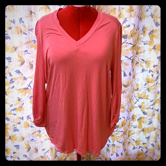 Tunic. - Melissa McCarthy 1x